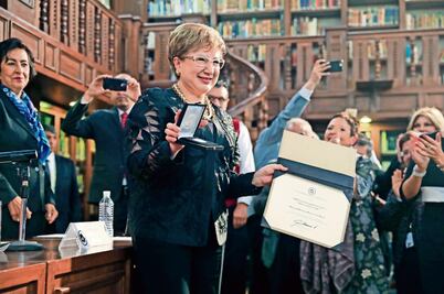 Pide ministra más lugares para mujeres en la SCJN