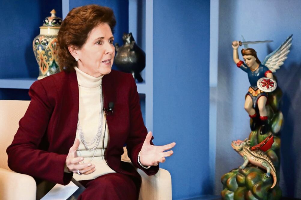 María Cristina García Cepeda explica que la atención al patrimonio afectado podría abarcar hasta 2020. (ARIEL OJEDA. EL UNIVERSAL)