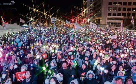 Yoon, desafiante tras impeachment en Corea del Sur