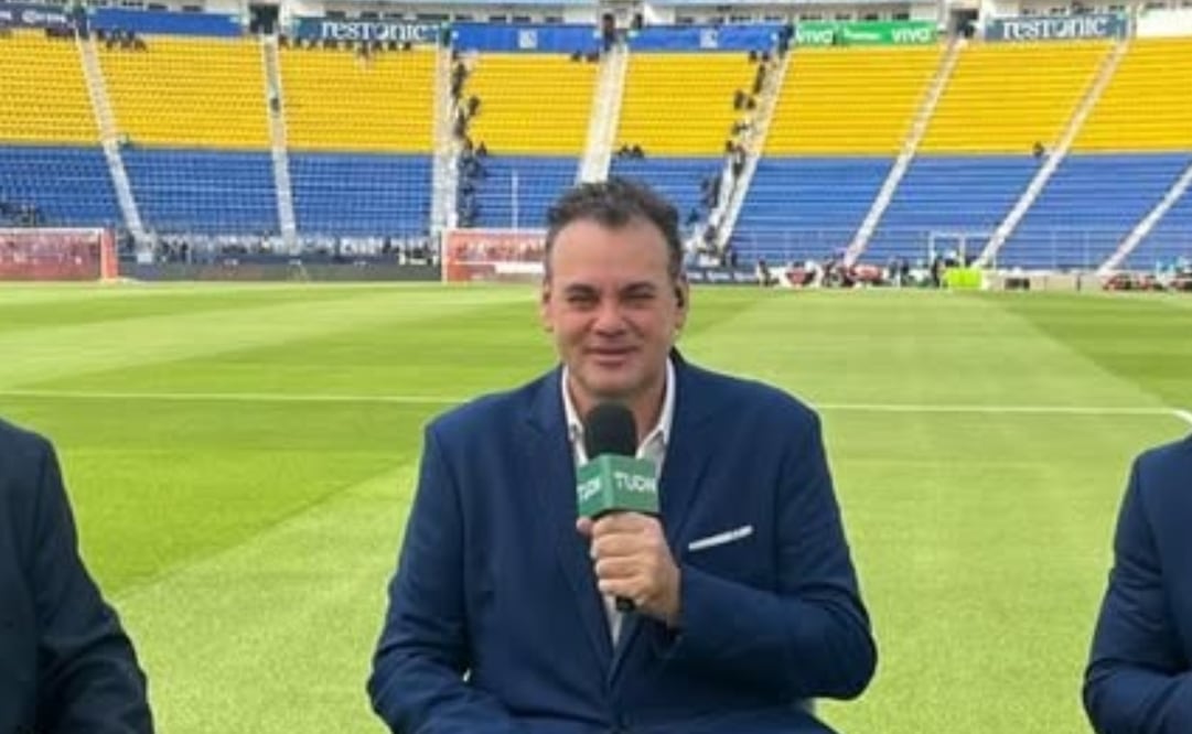 Tunden a David Faitelson tras desear Feliz Navidad a sus seguidores / Foto: @david_faitelson en Instagram