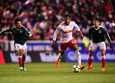 Chivas es el primer finalista de Concachampions