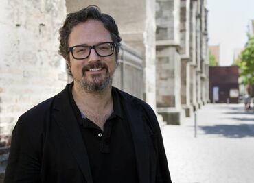 Rafael Lozano-Hemmer: Arte y tecnología en Confabulario