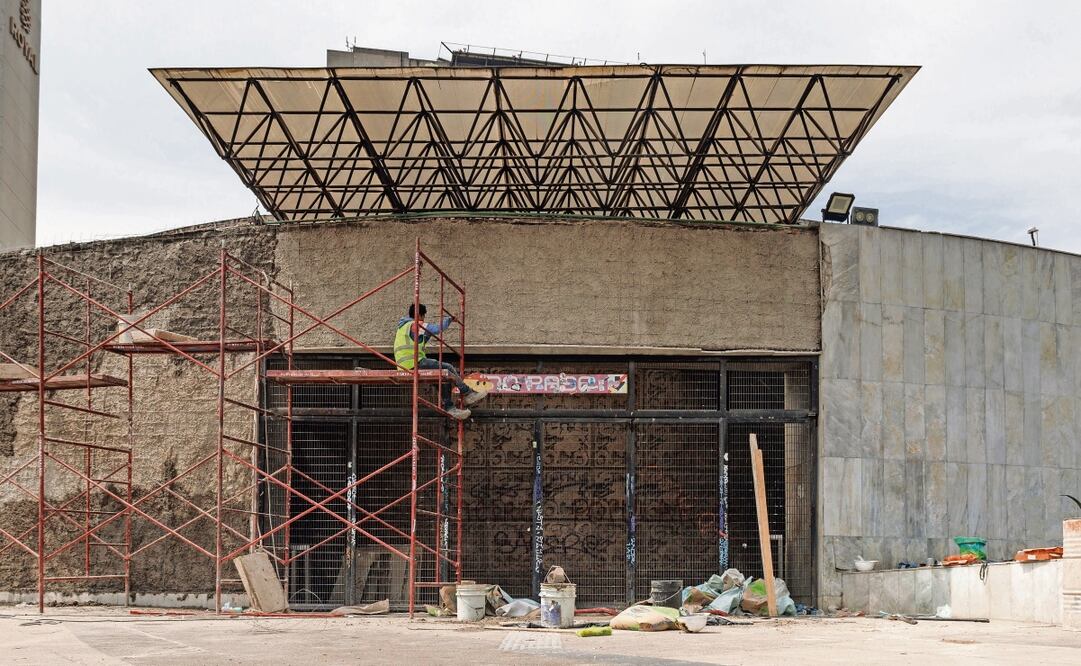 La intervención de la Glorieta de Insurgentes abarca 12 mil 500 metros cuadrados. Foto: Yaretzy M. Osnaya / EL UNIVERSAL