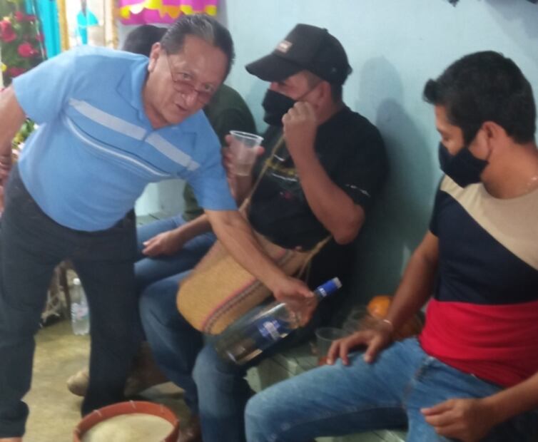 “Nos protege nuestra fe”, dicen los Parachicos de Chiapas