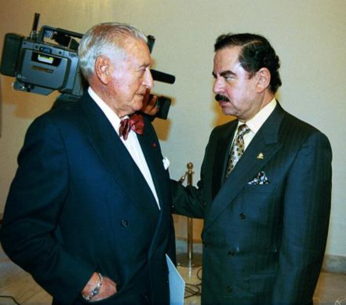 La Televisión: De bulbos a pantallas planas y contenidos de internet