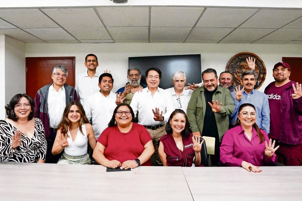 Consejeros y dirigentes de Morena se reunieron ayer para afinar los trabajos y propuestas que se realizarán este domingo, en el marco del Consejo Nacional de ese partido, Foto: Tomada de twitter