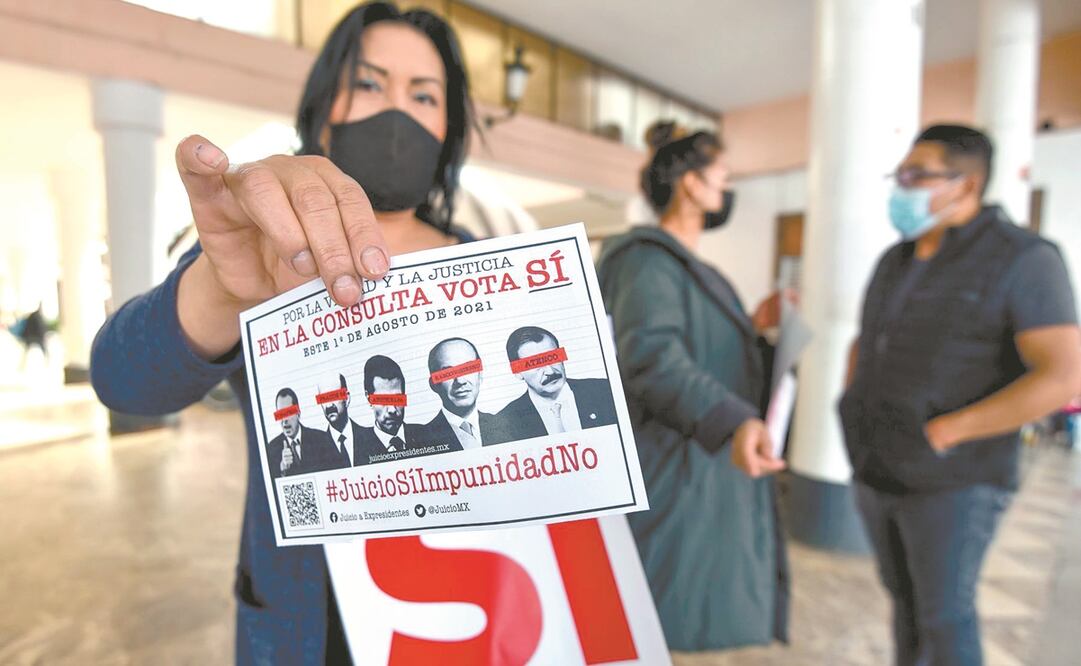 La consulta popular del 1 de agosto es para decidir si se procede penalmente contra expresidentes. Foto: ARCHIVO EL UNIVERSAL