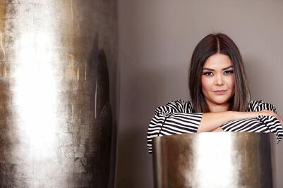 Yuridia solicita amparo contra orden de aprehensión