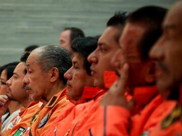 "Topos" recorren sitio de la explosión en Tultepec