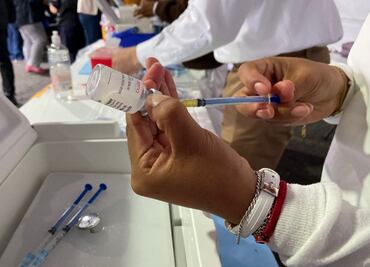 Inicia jornada masiva de vacunación en Ciudad Universitaria ante temporada invernal