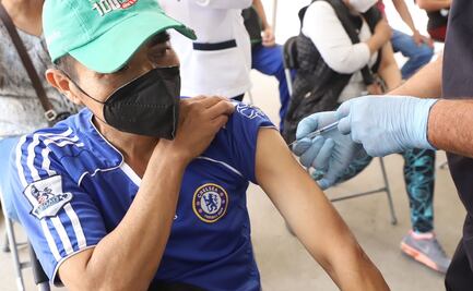 Inicia vacunación de segunda dosis para personas de 50 a 59 años en Ecatepec