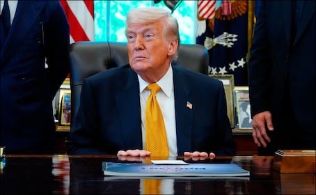 Donald Trump dice que "no pagaría" los boletos caros del Mundial, pero alaba su "éxito" comercial
