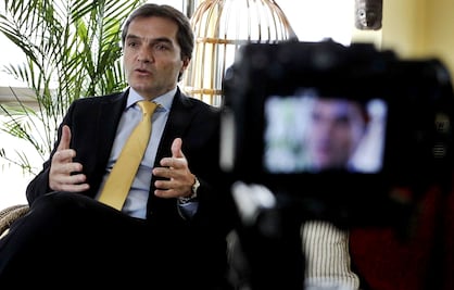 Cae Ahumada, autor de videoescándalos, por defraudación 