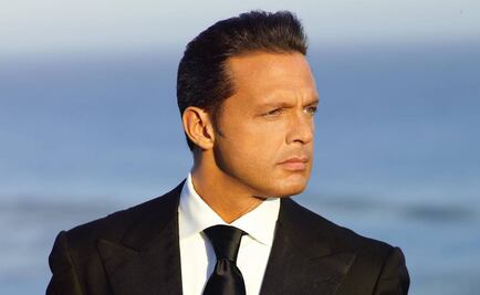 Famosos presumen sus fotos con Luis Miguel