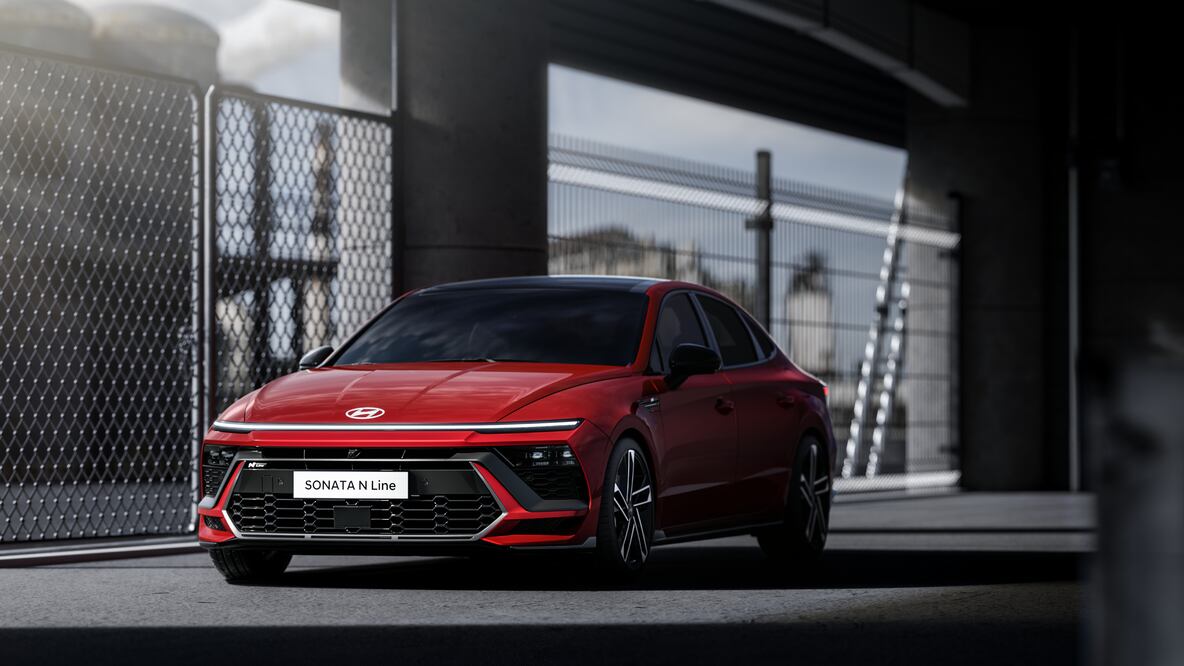 El rediseño del Hyundai Sonata muestra un lado más deportivo.