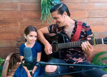 Vadhir Derbez y Aitana enternecen con dueto musical