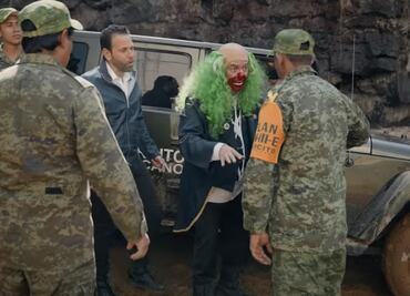 VIDEO Brozo y Loret visitan “set” donde AMLO grabó “su visita fallida a Acapulco”