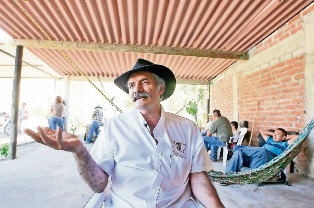 En una grabación, José Mireles pide al gobernador Silvano Aureoles que acepte su traslado al penal de Mil Cumbres. Dice que quiere pasar Navidad en familia (ARCHIVO EL UNIVERSAL)