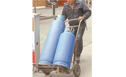 Analistas: falla México en competencia de mercados