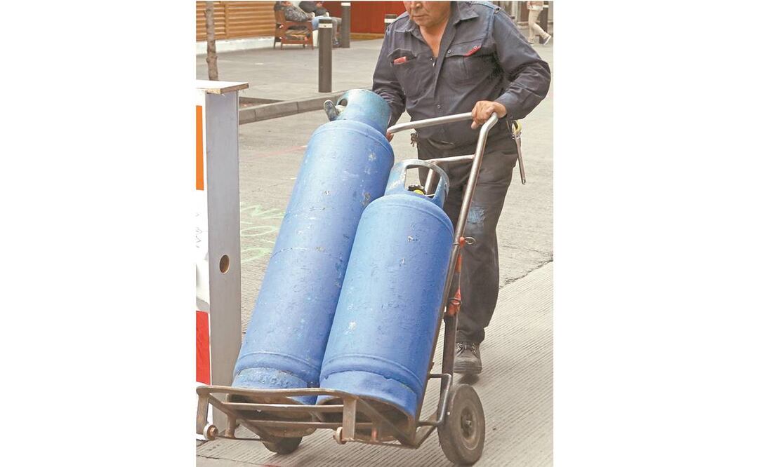 Analistas alertaron de una baja competencia en el caso del gas. Foto: CARLOS MEJÍA. EL UNIVERSAL