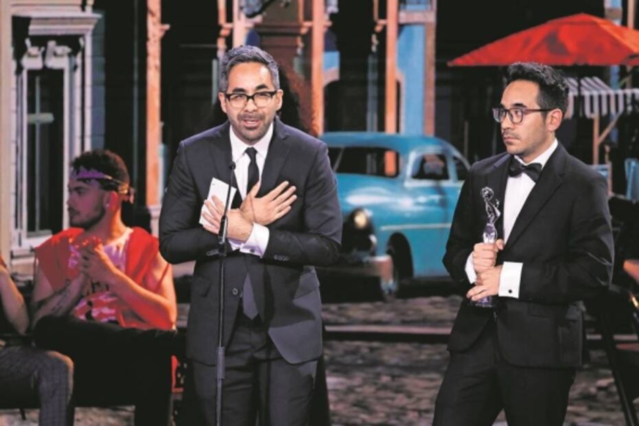 Bardem se las da de "El buen patrón" en los Premios Platino