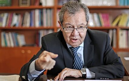 Acusa Muñoz Ledo que salió un “cochinote” de la Línea 12 del Metro para elecciones de 2024