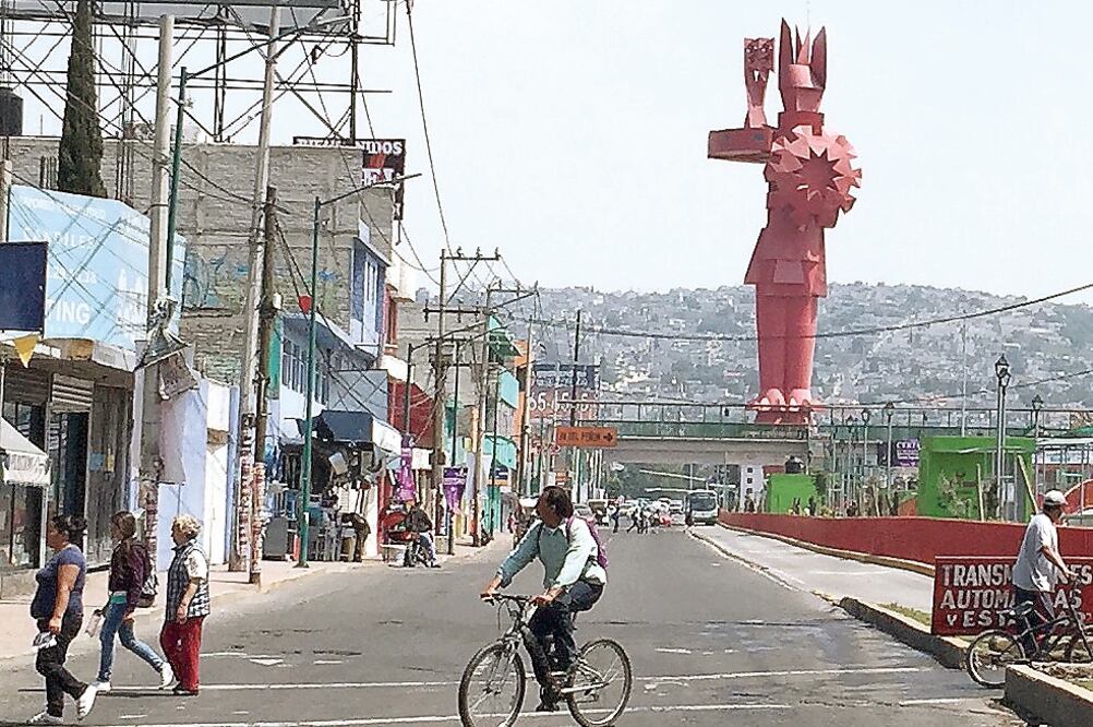 El Guerrero Chimali da la bienvenida a este municipio, que durante los últimos 25 días vivió en sicosis por La Degolladora (EMILIO FERNÁNDEZ. EL UNIVERSAL)