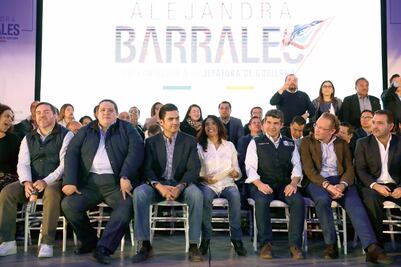 Líderes del PAN en la CDMX arropan a Alejandra Barrales