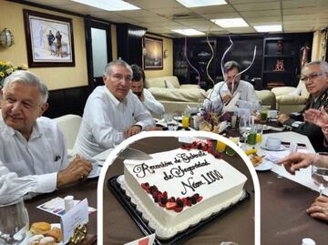 AMLO celebra mil reuniones del gabinete de Seguridad; celebran con pastel