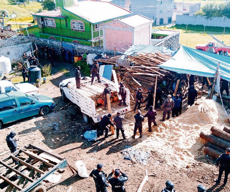 En el operativo participaron 240 servidores públicos federales y de la Ciudad de México, así como de la Guardia Nacional. Foto: Especial