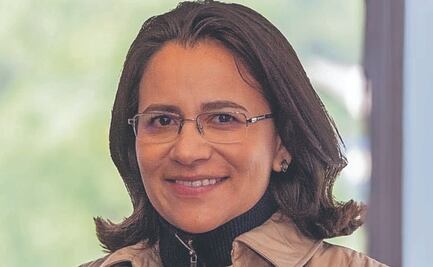 Diputada del PRI toca la puerta de Morena 