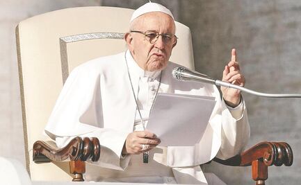 Papa Francisco sale del hospital diez días después de su operación de colon