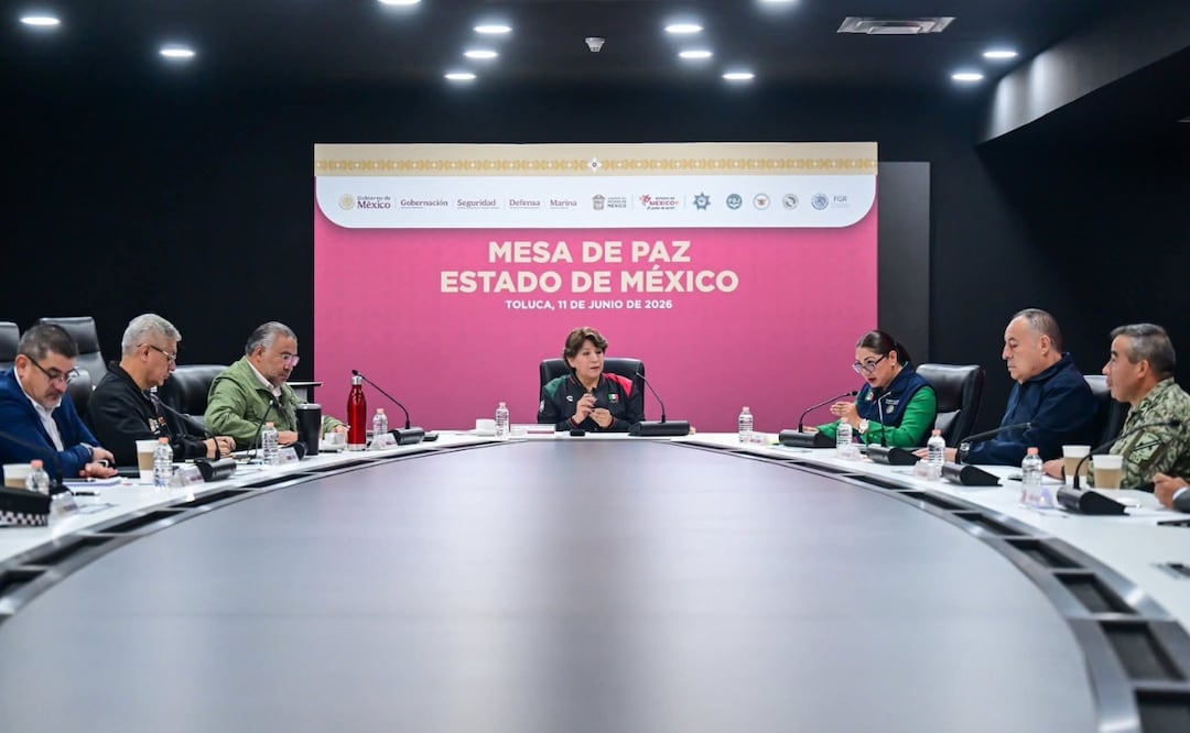 La gobernadora del Estado de México, Delfina Gómez Álvarez encabezó la Mesa de Paz de este 11 de junio. | Foto: Especial.