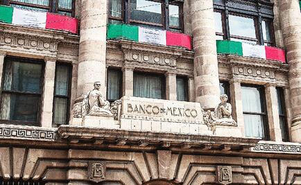 "Buenas noticias para la inflación y malas para el PIB", encuesta Banxico