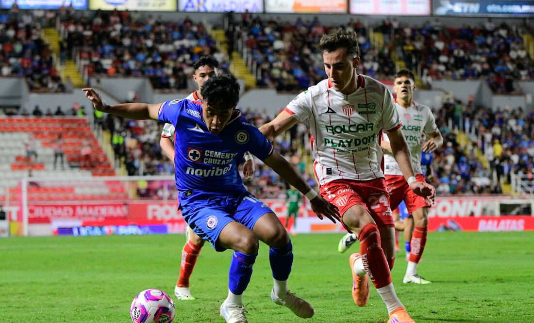 Cruz Azul empata con el Necaxa / Foto: Imago7