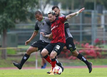 Los Bravos del 'Tuca' Ferretti derrotan al Toluca