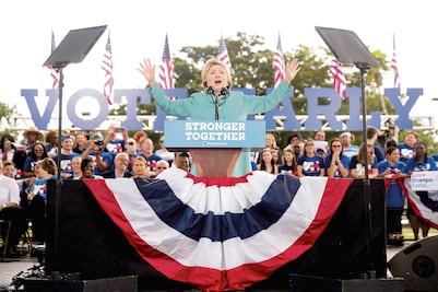 Un mexicano se perfila al equipo de Hillary Clinton