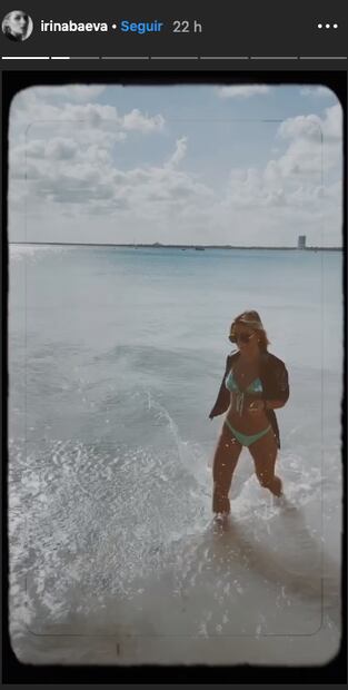 Irina Baeva enciende las redes sociales en mini bikini