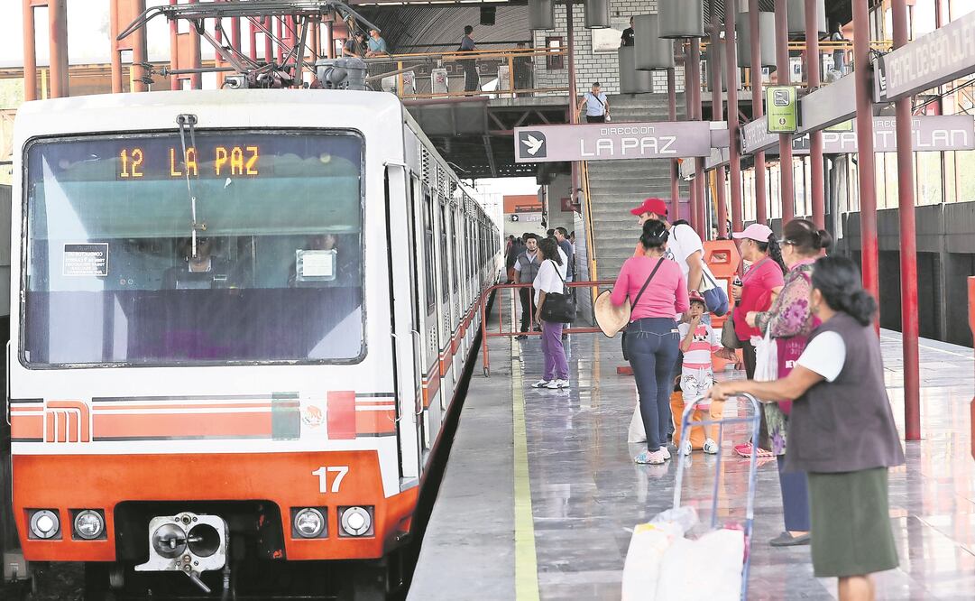 El director del Metro, Jorge Gaviño, explicó que si el gobierno del Edomex no invierte en el sistema de bombeo, seguirán las inundaciones en la Línea A. (ARIEL OJEDA. EL UNIVERSAL)