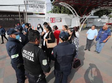 Alumnos de sexto de primaria abusan de niño de primer grado, graban el momento y lo suben a Tiktok