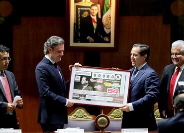 Lotería Nacional rinde homenaje a Torres Bodet