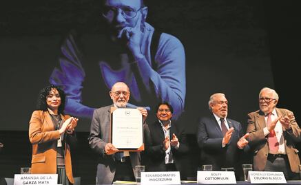 Dan Reconocimiento Universitario a Matos Moctezuma