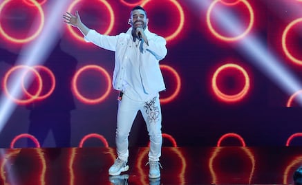 Wolfine embellece el escenario del Flow Fest 