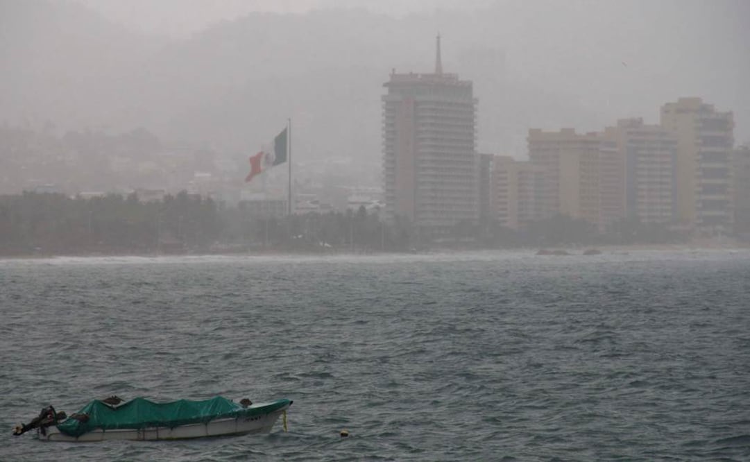 El SMN recomendó a la población estar atenta a los comunicados de las autoridades del Sistema Nacional de Protección Civil (Foto: EFE/Archivo)