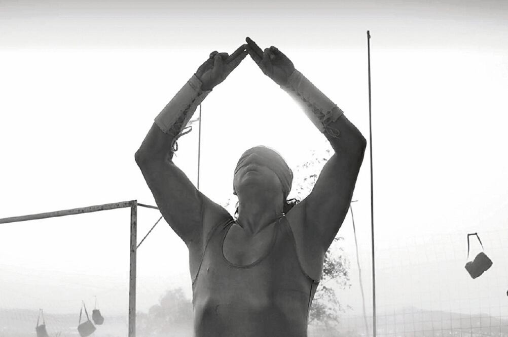 Las críticas a Latin Lover por su trabajo como profesor Zovek han sido mixtas (NETFLIX)