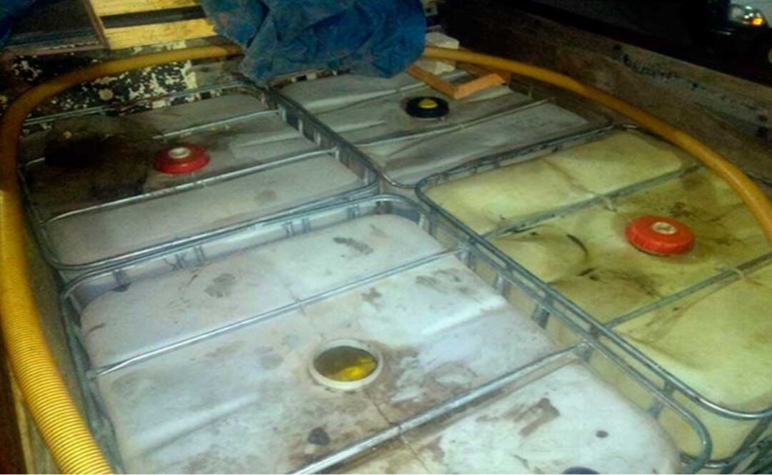 PGR asegura más de 70 mil litros de hidrocarburo en Lagos de Moreno, Jalisco. Foto: Archivo/EL UNIVERSAL 