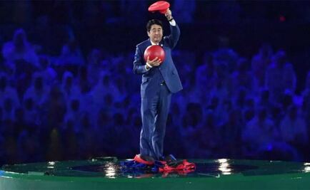 Primer ministro japonés sorprende a Río vestido de Super Mario