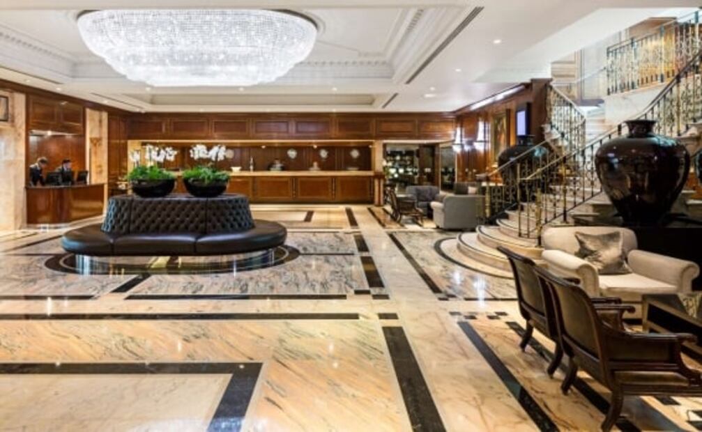 Confinamiento por 51 mil pesos: así son los “hoteles de cuarentena” de este país