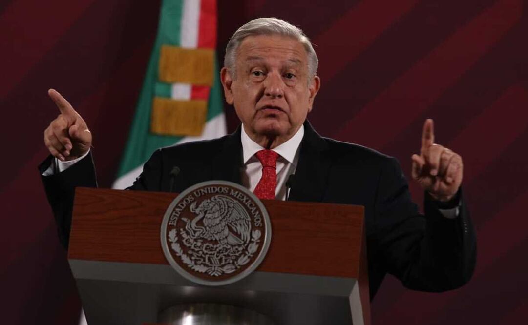 López Obrador insistió en que por tratarse de un asunto de seguridad nacional su gobierno decidió recuperar la concesión de Ferrosur. Foto: Carlos Mejía / EL UNIVERSAL