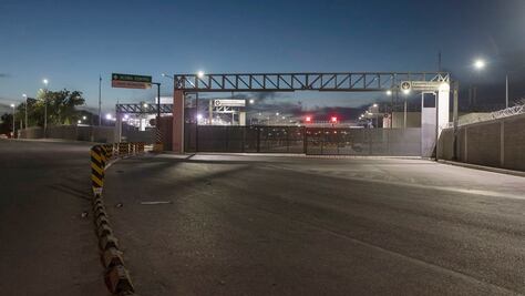 Agentes fronterizos se burlaban de migrantes en Facebook; sólo dos fueron despedidos